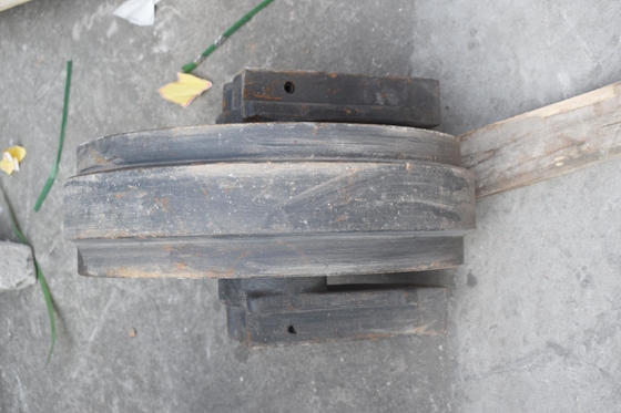 R210-7 Ekskavator Idler 12 aylık garanti