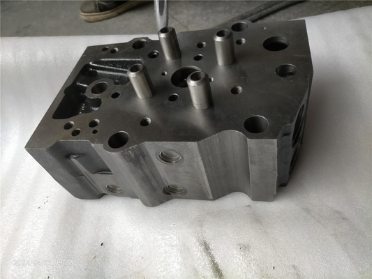 Silindir başı Assy 3811985 KTA19 K19 için 4 valfli Dizel motor